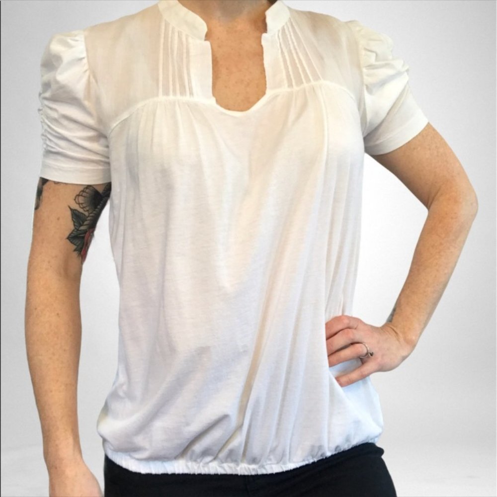 100% Cotton White Top Forever 21 Size Medium